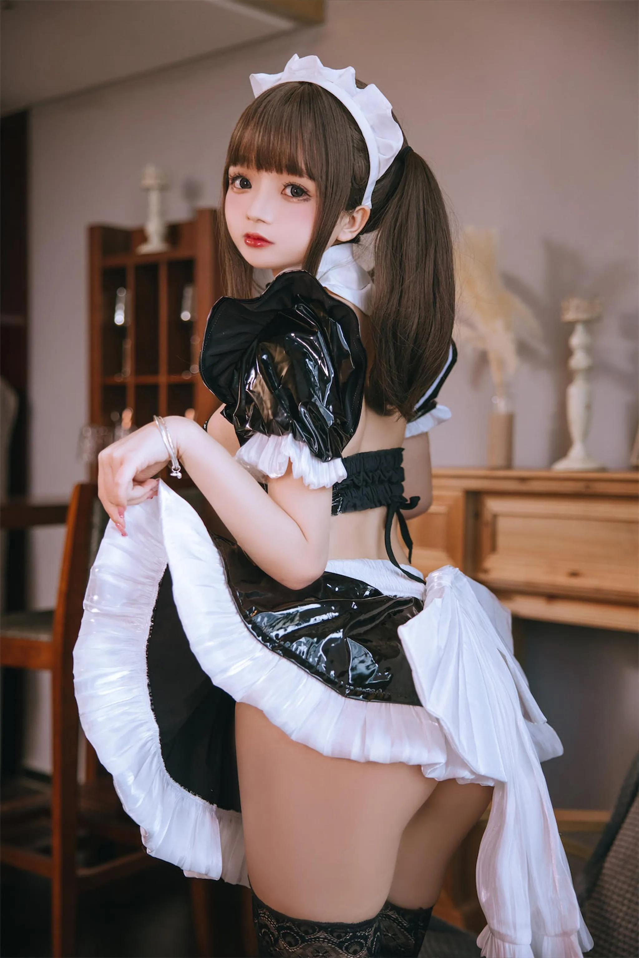 日奈娇 – NO.61 皮质女仆 [75P]插图2